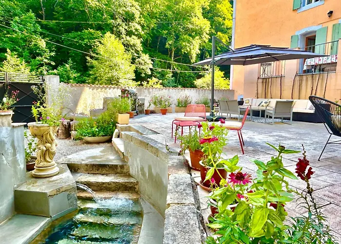 Notre-Dame D'Escouloubre Sources D'Eaux Chaudes Privees Et Sauna