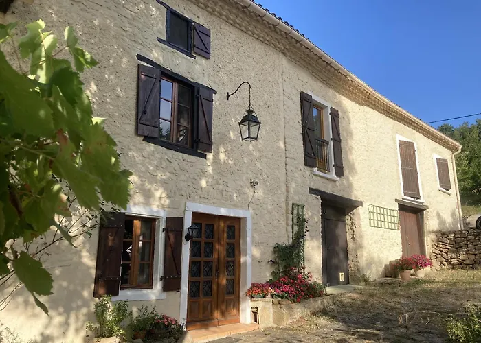 Les Deux Chevaux Chambres D'Hotes